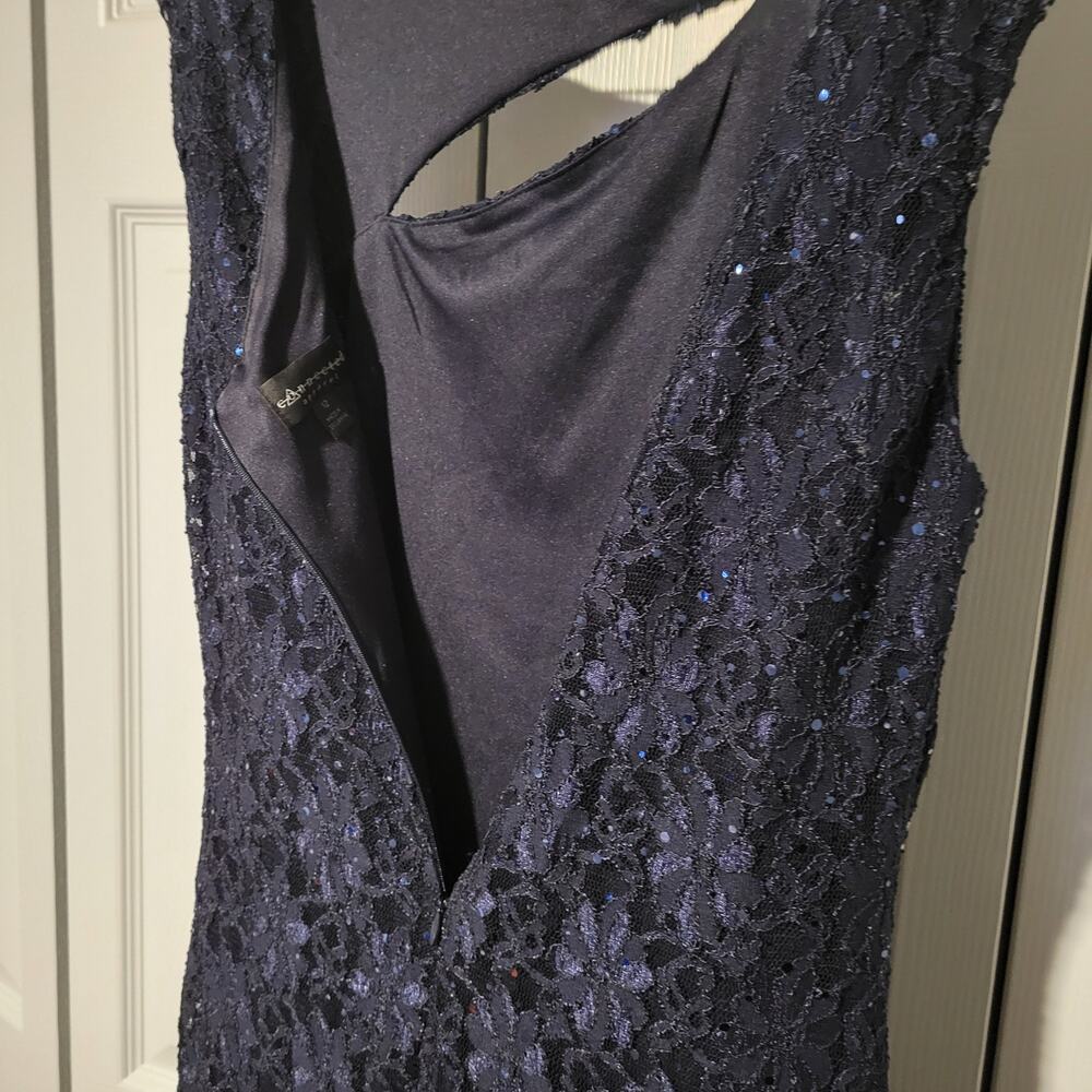 Sequined Floral Mesh Evening Gown Bodycon Cut Slit Neckline Size 12 Deep Blue - Picture 7 of 8